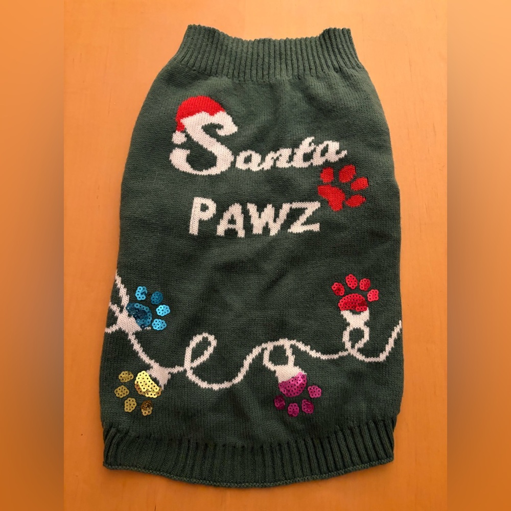 Heart to Tail Holiday dog Sweater, Santa Pawz with sequin paw prints size large